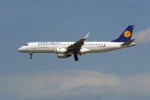 20150517_100559_LUFTHANSA_EMBRAER_ECJ-190_D-AECB