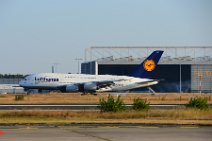20160907_182635_LUFTHANSA_Airbus_A380-800_D-AIMK_touch_down_RWY07R_EDDF