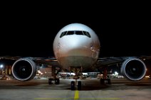 20140217_192056_LUFTHANSA_CARGO_Boeing_B777F_D-ALFA_parking